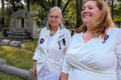 Sisters Susan and Lisa